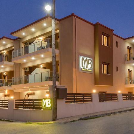 M&B Boutique Apartments Nea Roda Esterno foto