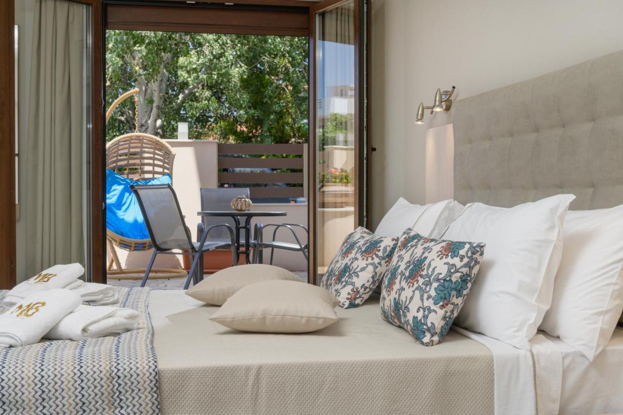 M&B Boutique Apartments Nea Roda Esterno foto